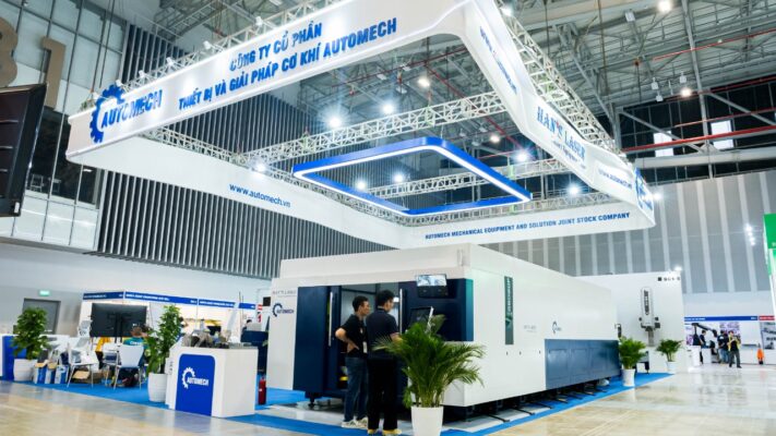 Máy cắt ống laser công nghệ fiber – Tốc độ 100 m/phút, tiết kiệm 30% năng lượng so với CO2 Máy cắt ống laser công nghệ fiber – Tốc độ 100 m/phút, tiết kiệm 30% năng lượng so với CO2