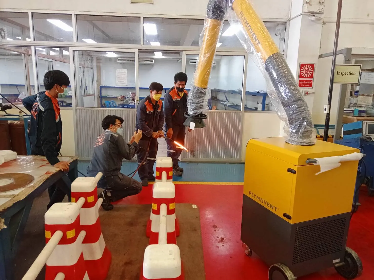 Máy lọc khói hàn MobileGo kiểm soát khói hàn hiệu quả, cải thiện chất lượng không khí và hỗ trợ bảo vệ sức khỏe người lao động Máy lọc khói hàn MobileGo kiểm soát khói hàn hiệu quả, cải thiện chất lượng không khí và hỗ trợ bảo vệ sức khỏe người lao động