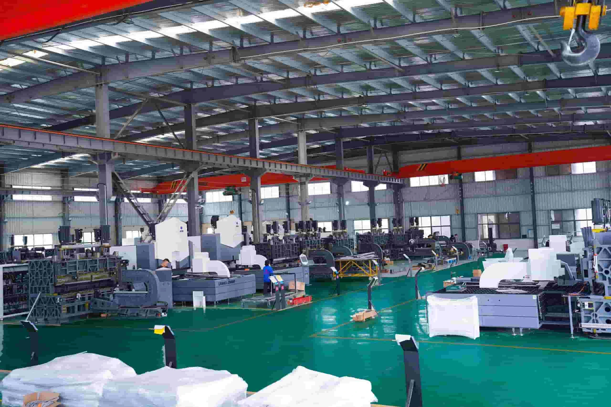Máy gấp tôn bằng điện Lanhao Máy gấp tôn bằng điện Lanhao