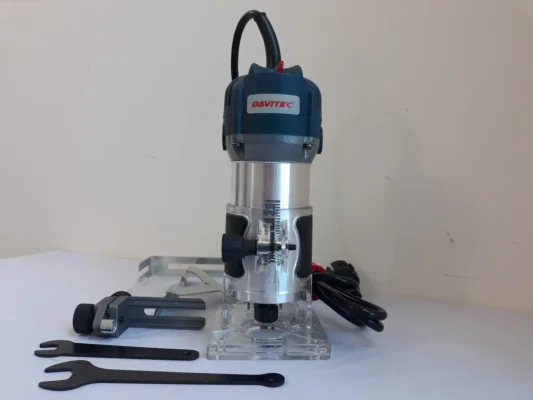 Giá máy phay gỗ cầm tay mới phụ thuộc vào thương hiệu, công suất máy Giá máy phay gỗ cầm tay mới phụ thuộc vào thương hiệu, công suất máy