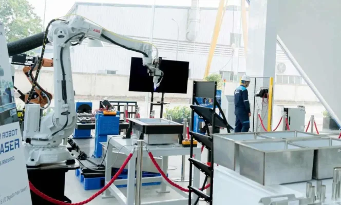Robot hàn laser - Hàn khung nhanh chóng, mối hàn chắc chắn