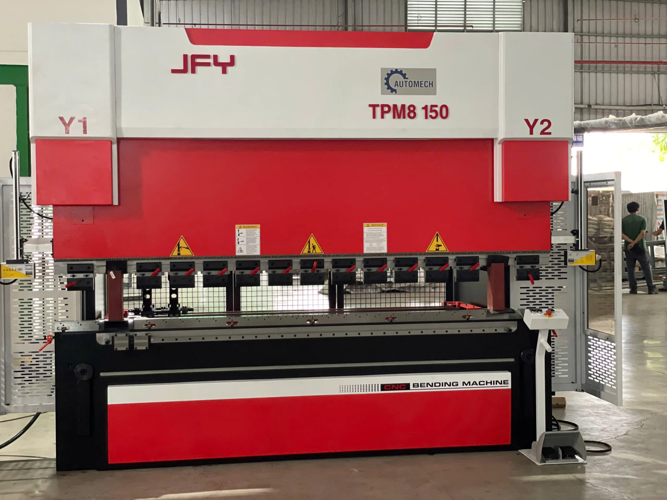 Máy chấn CNC JFY 150 tấn Máy chấn CNC JFY 150 tấn