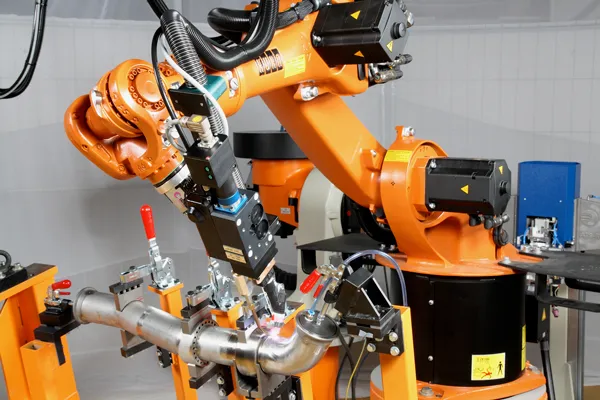 Robot cắt công nghiệp đạt chất lượng cắt rất cao nhờ độ chính xác và khả năng lặp lại