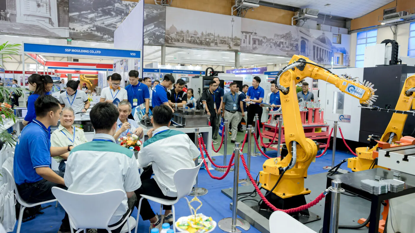 Cobot Estun tại gian hàng Automech – FBC ASEAN 2025 Cobot Estun tại gian hàng Automech – FBC ASEAN 2025