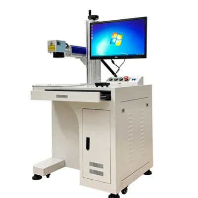 Máy khắc laser fiber khắc được trên vật liệu nhựa Mica trong suốt