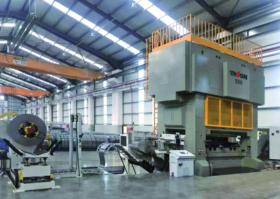 Máy dập trục khuỷu 550 Tấn tại xưởng khách hàng của Automech Máy dập trục khuỷu 550 Tấn tại xưởng khách hàng của Automech