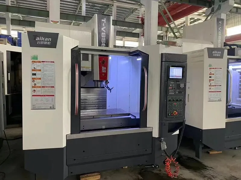 Máy phay CNC AWEA-AF-510 hiệu quả cao cho sản xuất chi tiết chích xác 3 trục Máy phay CNC hiệu quả cao cho sản xuất chi tiết chích xác 3 trục