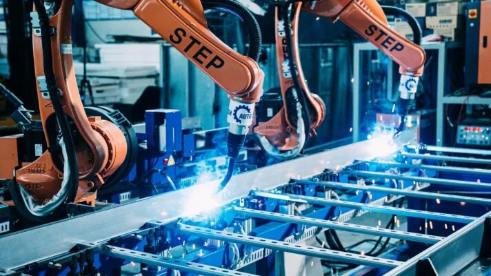 Robot Hàn Thang Máng Cáp cung cấp bởi Automech tại Khách Hàng Robot Hàn Thang Máng Cáp cung cấp bởi Automech tại Khách Hàng