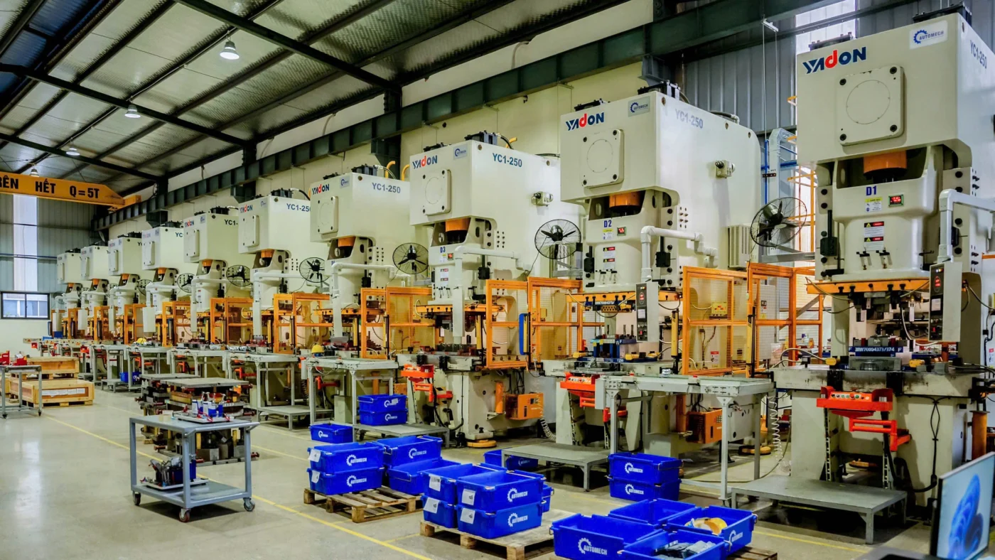 Máy dập cơ 15 tấn vận hành ổn định, lý tưởng cho gia công kim loại tấm Máy dập cơ 15 tấn vận hành ổn định, lý tưởng cho gia công kim loại tấm