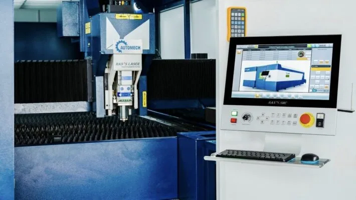 Hướng dẫn vận hành máy cắt laser đúng giúp gia tăng hiệu quả sản xuất Hướng dẫn vận hành máy cắt laser đúng giúp gia tăng hiệu quả sản xuất