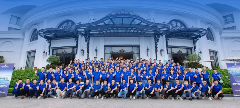 Đội ngũ Kỹ Thuật Automech luôn luôn sẵn sàng phục vụ quý khách hàng 24/7 để đảm chất lượng chắm sóc khách sau bán hàng tốt nhất