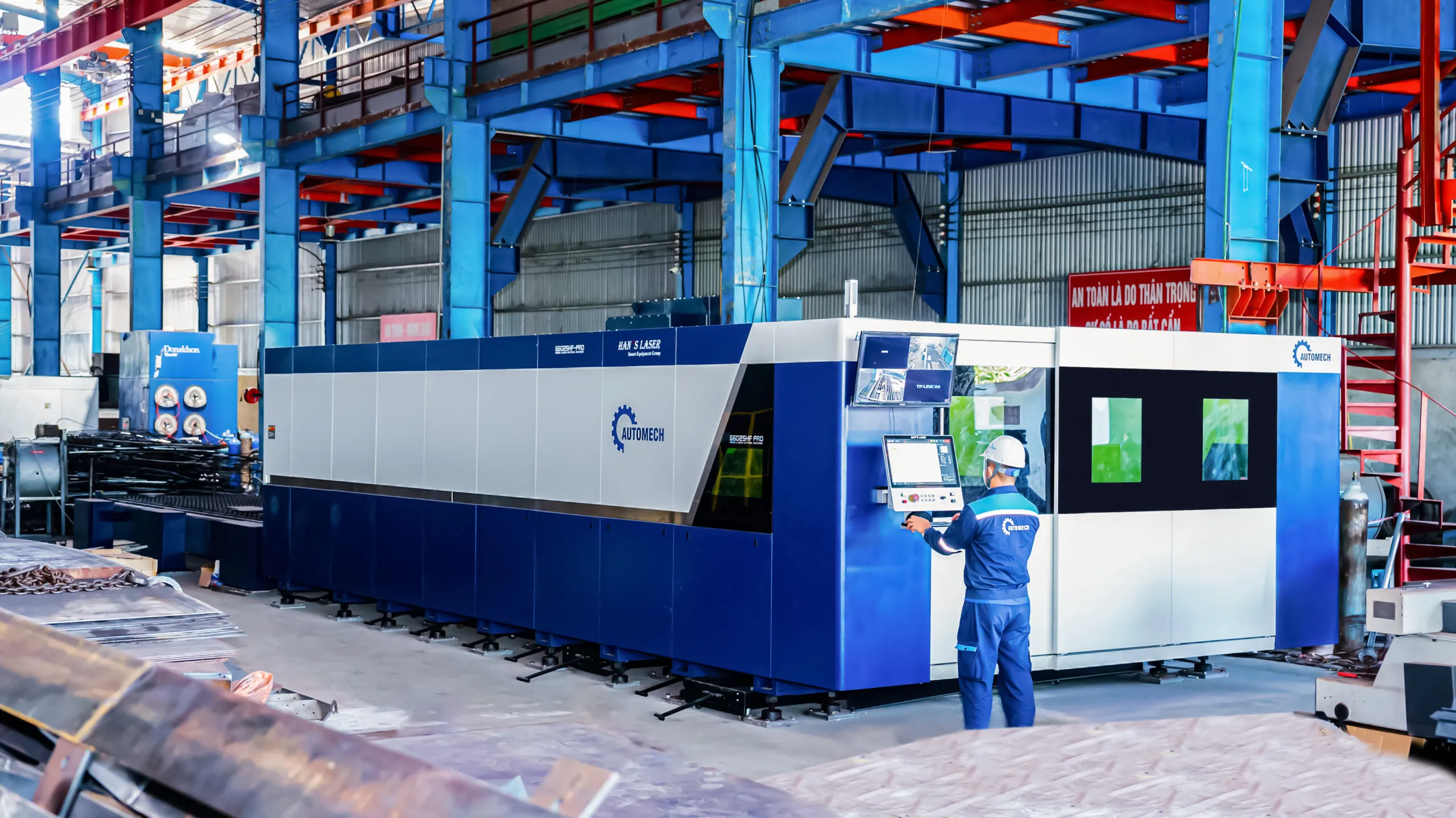 Máy cắt tôn tấm laser, thương hiệu Han's Laser Máy cắt tôn tấm laser, thương hiệu Han's Laser