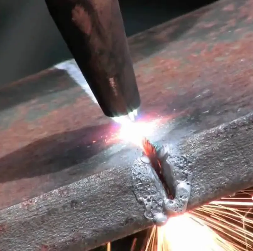 Phương pháp cắt oxi gas cho mạch cắt không được đẹp như máy cắt tôn laser Phương pháp cắt oxi gas cho mạch cắt không được đẹp như máy cắt tôn laser