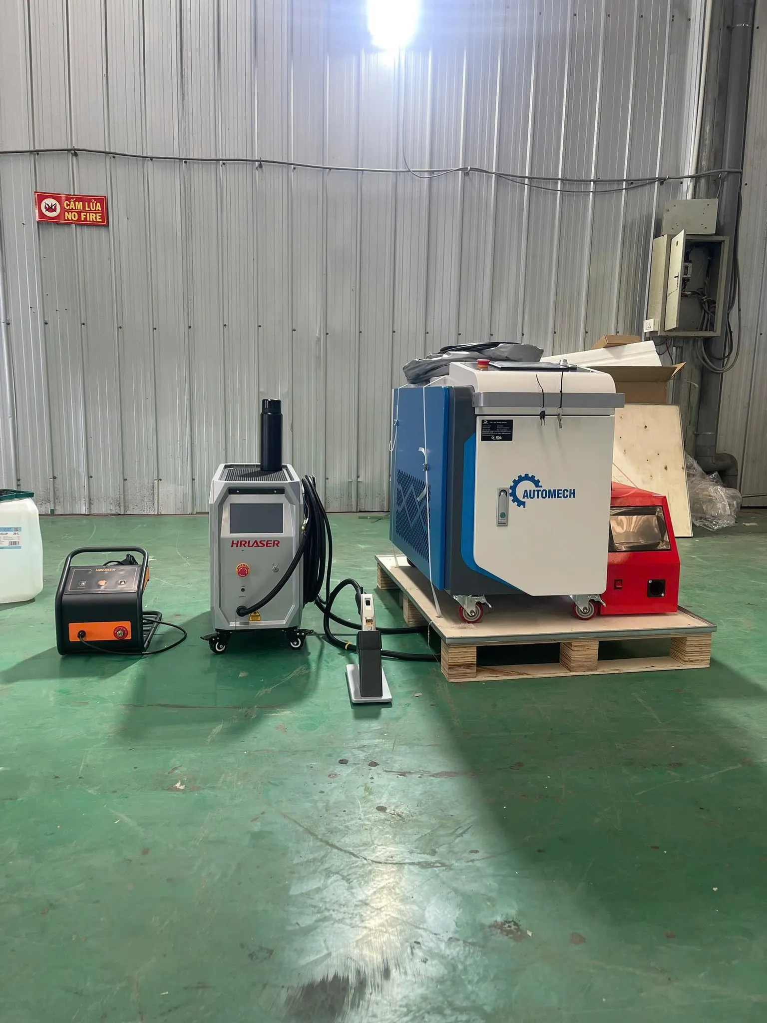 Chúng ta có thể thấy sự khác biệt giữa công nghệ mới và cũ Chúng ta có thể thấy sự khác biệt giữa công nghệ mới và cũ