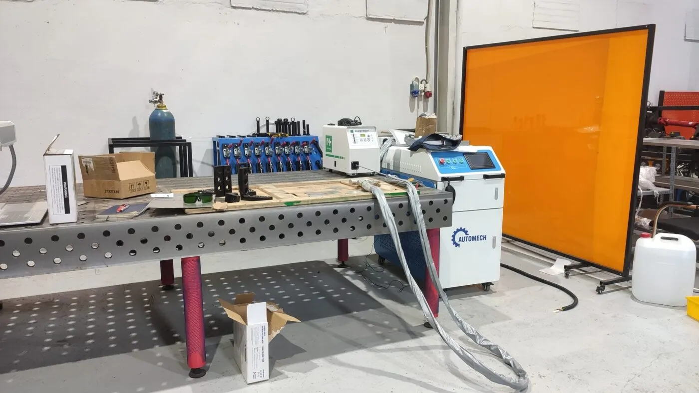 Sử dụng máy hàn laser 1000w giúp tăng năng suất gấp năm lần so với phương pháp hàn truyền thống