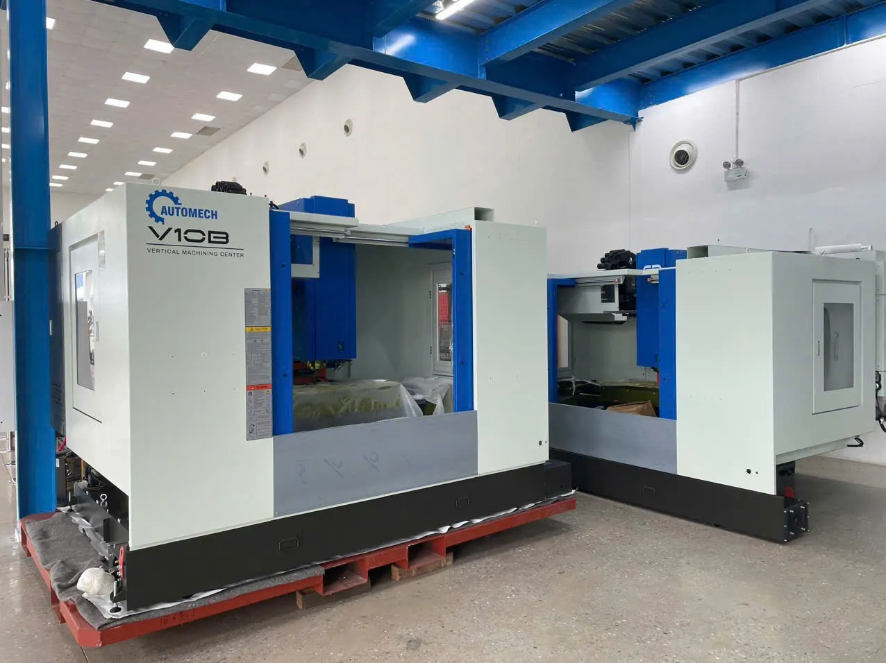 Máy phay bào cũng có những model nhỏ phù hợp với chi tiết nhỏ để đa dạng sản phẩm Máy phay bào cũng có những model nhỏ phù hợp với chi tiết nhỏ để đa dạng sản phẩm