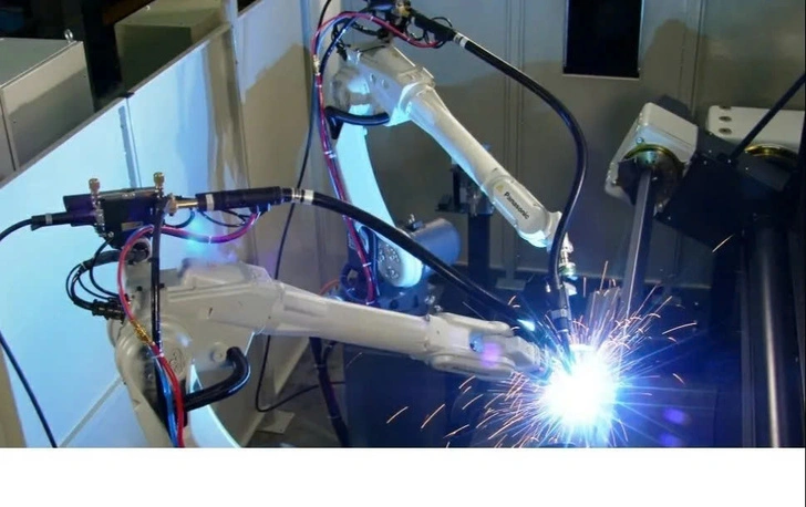 Một hệ thống máy hàn robot cũ thường có giá chỉ bằng 30-50% so với máy mới