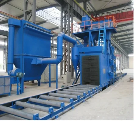 Máy phun bi tự động giúp loại bỏ gỉ sét, sơn cũ và tạp chất một cách hiệu quả trước các công đoạn tiếp theo Máy phun bi tự động giúp loại bỏ gỉ sét, sơn cũ và tạp chất một cách hiệu quả trước các công đoạn tiếp theo