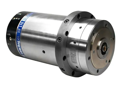 Động cơ phay có cấu tạo như một động cơ điện thông thường, tuy nhiên được thiết kế chế tạo để phù hợp với yêu cầu làm việc của thiết bị