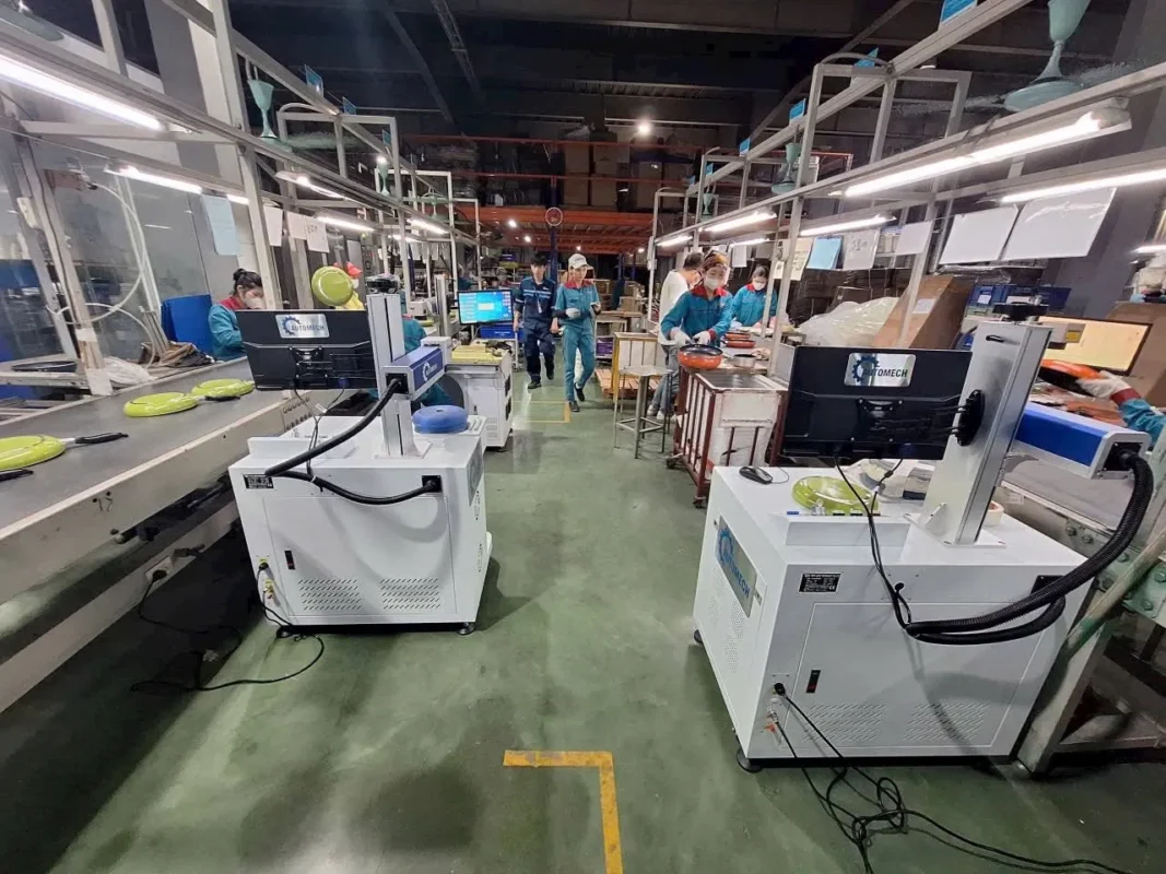 Máy khắc laser phục vụ sản xuất đồ gia dụng