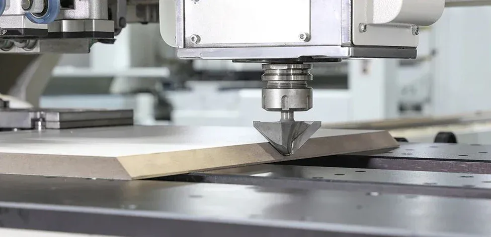 Tốc độ khoan cnc ảnh hưởng trực tiếp đến chất lượng bề mặt và độ chính xác của sản phẩm gia công Tốc độ khoan cnc ảnh hưởng trực tiếp đến chất lượng bề mặt và độ chính xác của sản phẩm gia công