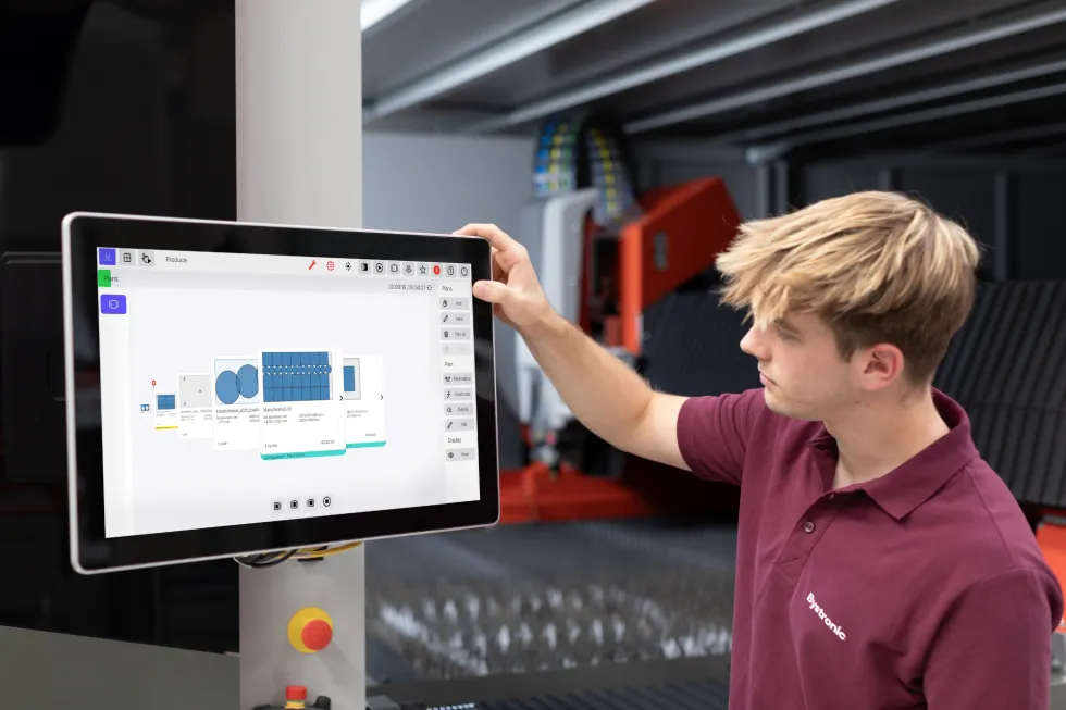 BySoft Bystronic kết nối các thiết bị và quy trình, hướng đến mô hình nhà máy thông minh BySoft Bystronic kết nối các thiết bị và quy trình, hướng đến mô hình nhà máy thông minh