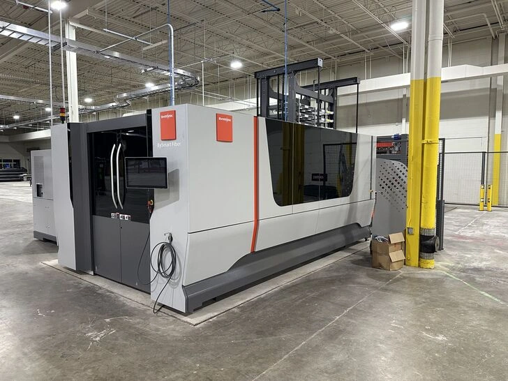 Lắp đặt máy Bystronic 12kW Fiber Laser tại nhà xưởng thực tế