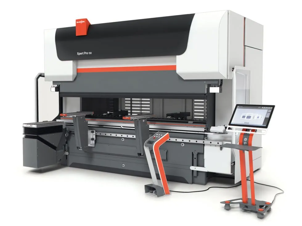 Trạm chấn gấp tự động công suất lớn, xử lý chính xác các chi tiết vỏ tủ, thang máy yêu cầu độ vuông góc tuyệt đối.