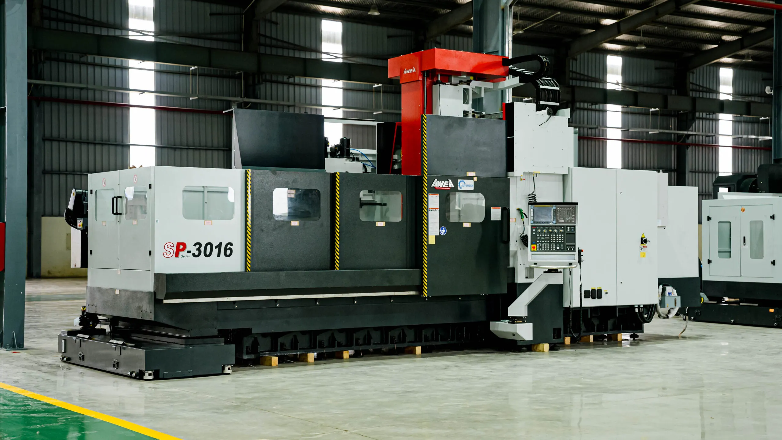 Máy Phay Giường với kết cấu vững chắc đáp ứng tốt các yêu cầu gia công chi tiết lớn và cần độ ổn định cao Máy Phay Giường với kết cấu vững chắc đáp ứng tốt các yêu cầu gia công chi tiết lớn và cần độ ổn định cao