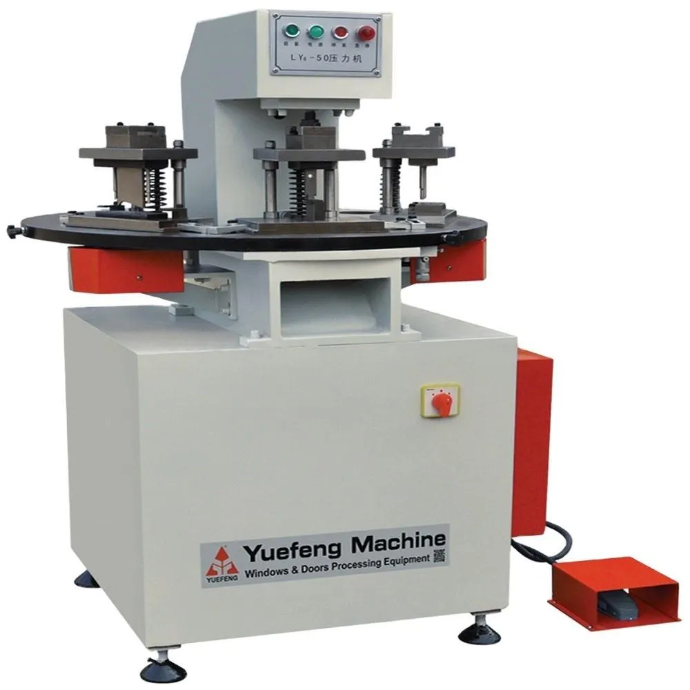 Máy đột dập 19 dao đa năng với nhiều ứng dụng trong gia công