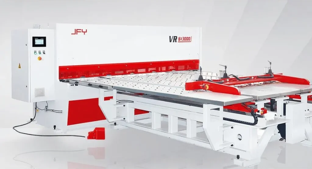 Máy cắt tôn thủy lực là thiết bị cơ khí chuyên dụng dùng để pha cắt các tấm kim loại phẳng với độ dày lớn và đường cắt thẳng đều Máy cắt tôn thủy lực là thiết bị cơ khí chuyên dụng dùng để pha cắt các tấm kim loại phẳng với độ dày lớn và đường cắt thẳng đều